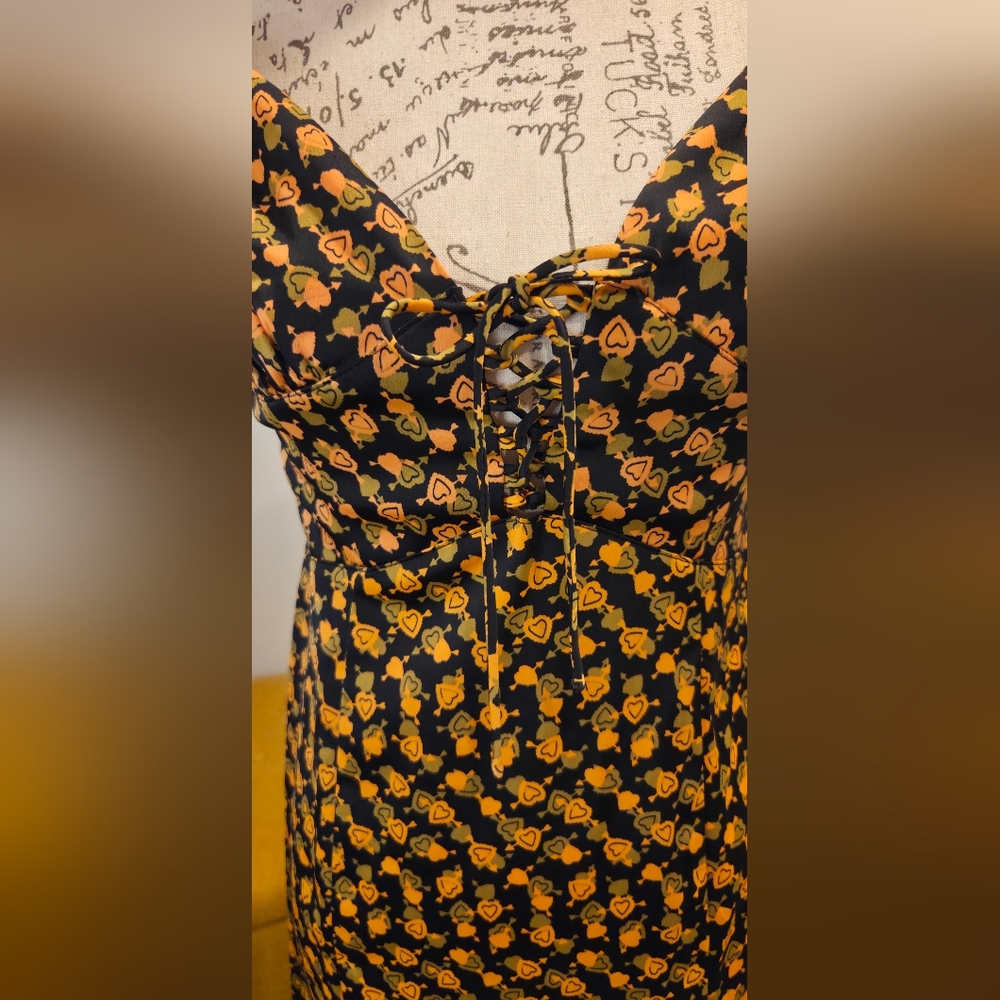 Urban Outfitters Black and Orange Midi Dress - Picture 6 of 16